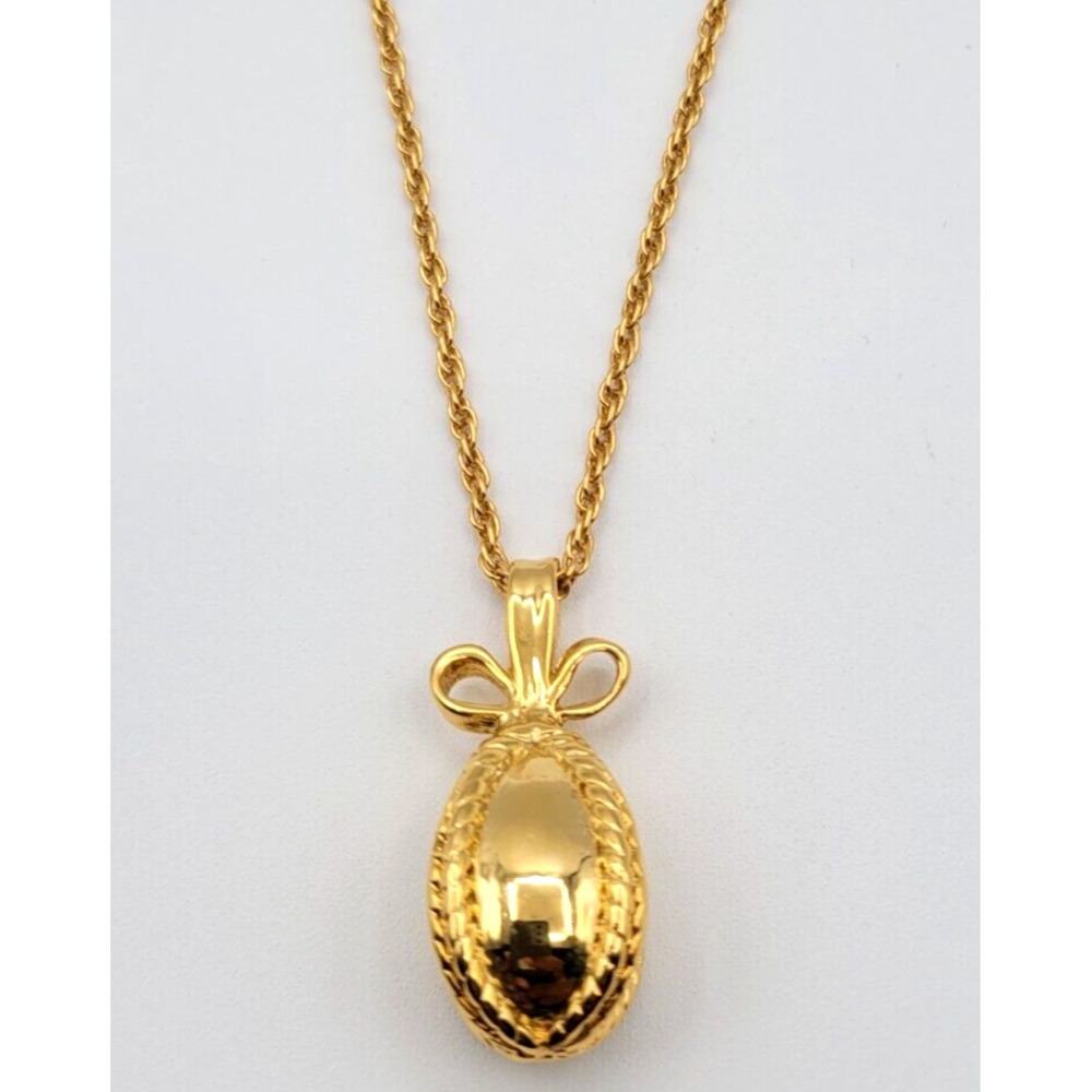JOAN RIVERS GOLD PENDANT NECKLACE FABERGE EGG BOW GOLD‎ TONE SIGNED 30"